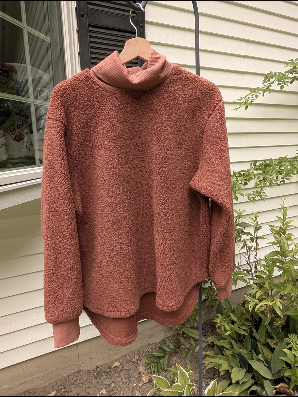 Jockey Women's Rust Sherpa Pullover